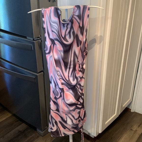 Cider side ruched pull swirl‎ pattern dress. NWT - Picture 4 of 4